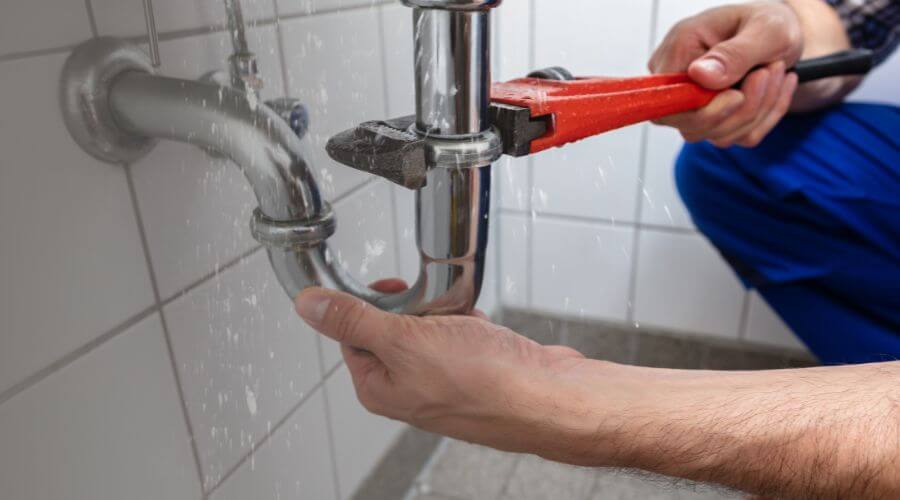 Local annual plumbing maintenance in Urbana, IA